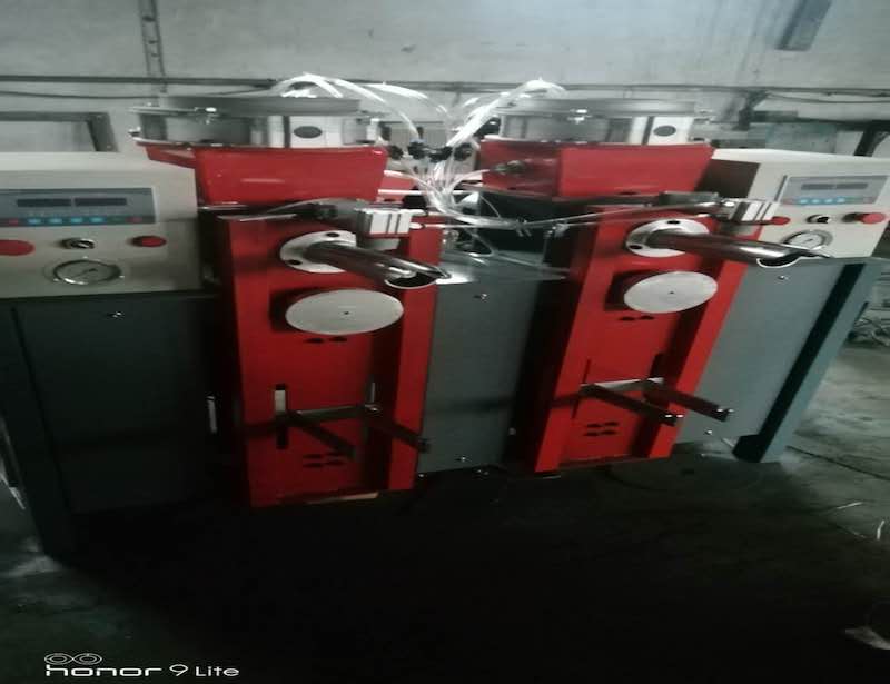 高精度螺桿包裝機