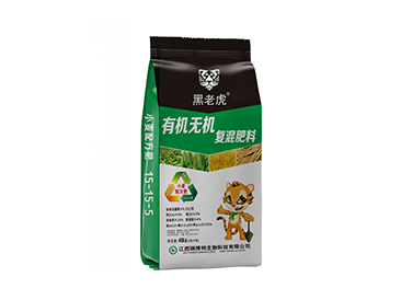 黑老虎35%小麦肥 40KG中氯 15-15-5 