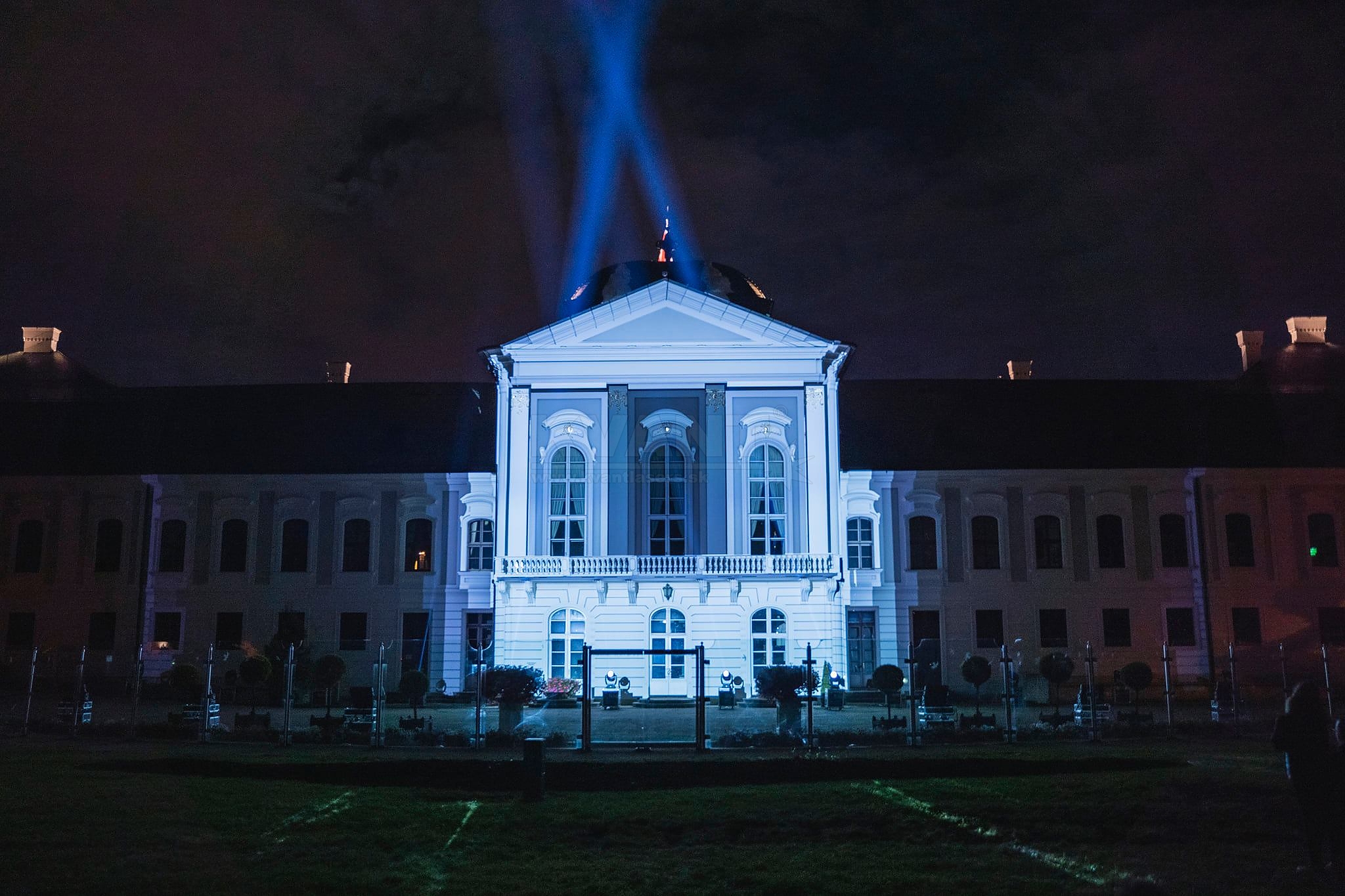2021布拉迪斯拉發之夜-戶外全息投影+激光秀
