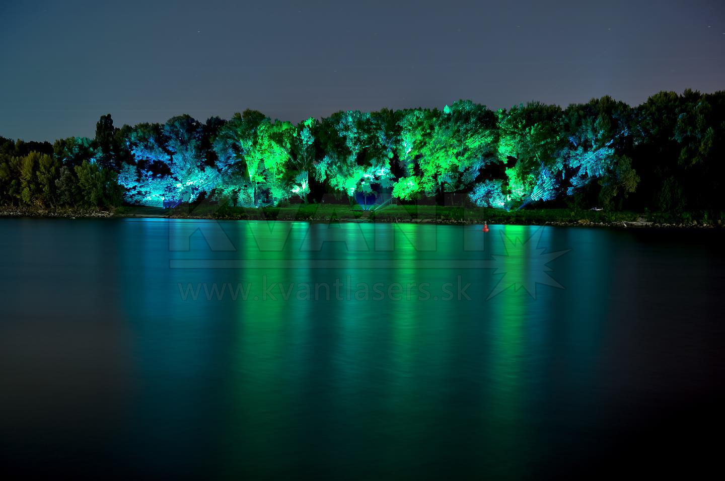 2021布拉迪斯拉發的“白色之夜"-戶外激光投影