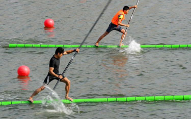 赤水獨竹漂是一項具有健身特點的水上體育技能
