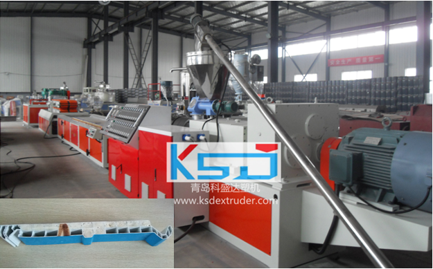 ASA-PVC hollow insulation roofing panel production line