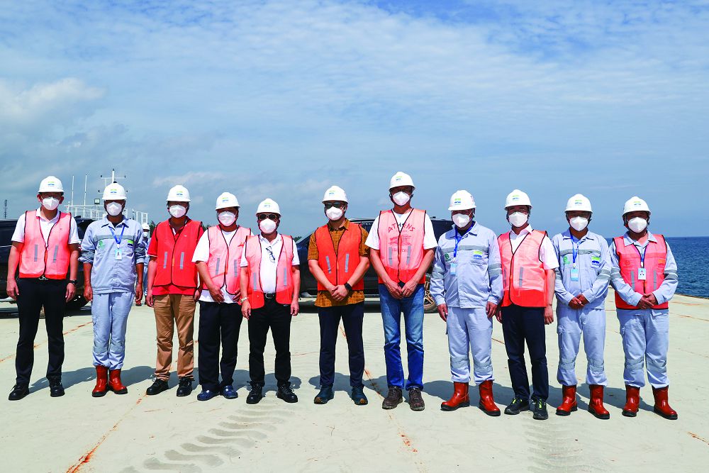 張毓強主席視察振石印尼項目建設和經營管理情況