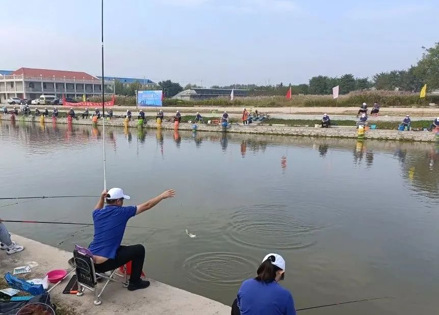 強身心，迎廠慶！光威戶外第一屆職工羽毛球比賽圓滿舉行！