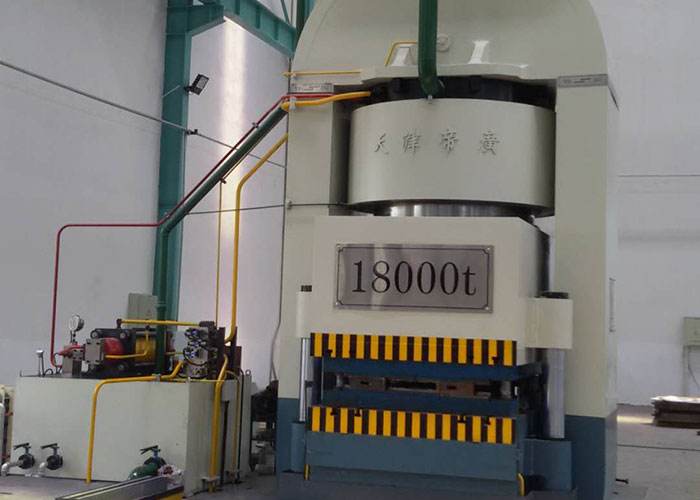 18000T液壓機 18000T液壓機