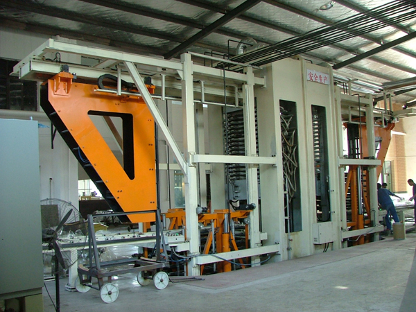 2000T-15 layer frame type insulation board press unit 2000T-15 layer frame type insulation board press unit