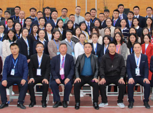 以溝通促學習·以交流促進步——天立高中代表隊赴甕安貴真學校聯誼交流學習