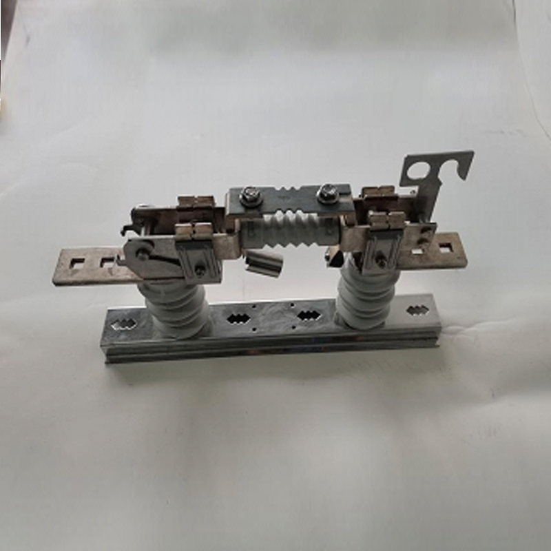 0.5kV雙柱低壓熔斷器式隔離開關