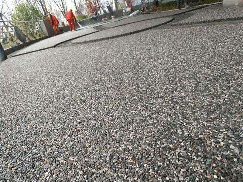 露骨料透水混泥土路面