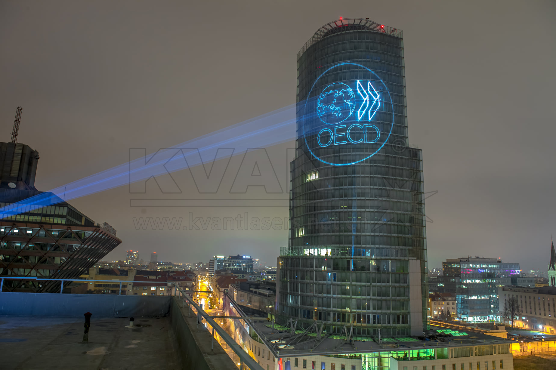 2020年斯洛伐克國家銀行:白色之夜激光投影項目 2020年斯洛伐克國家銀行:白色之夜激光投影項目