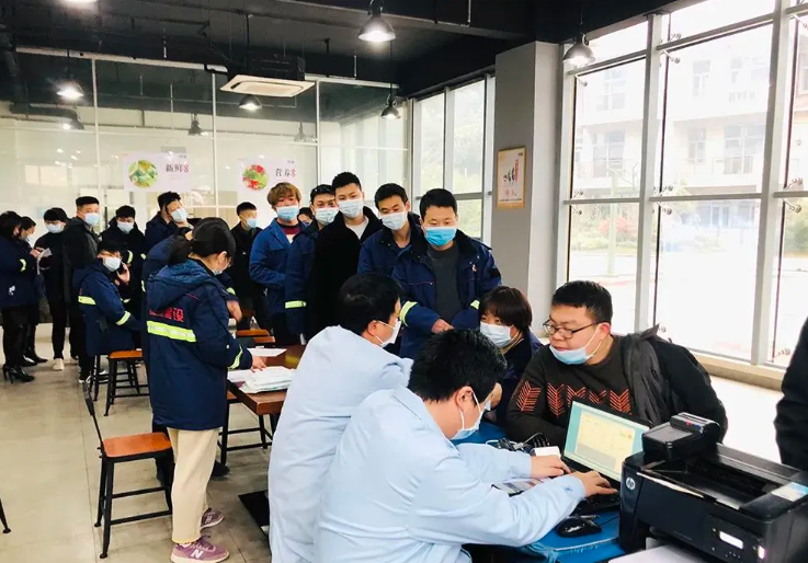 为“熊猫侠”点赞！益通人代代相传的温暖与担当