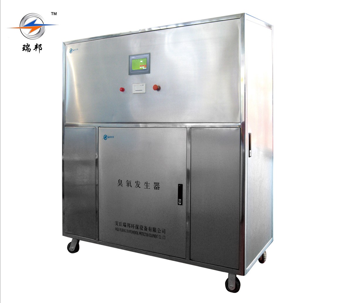  中型水冷臭氧發生器（PLC控制）