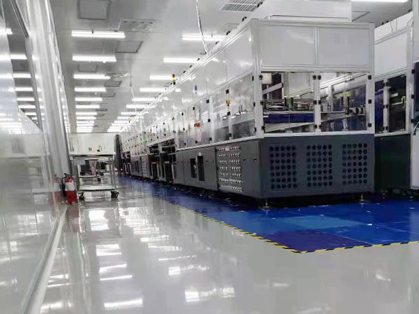 湖南華浩科技有限公司，萬級SMT電子凈化車間（面積2400平方）