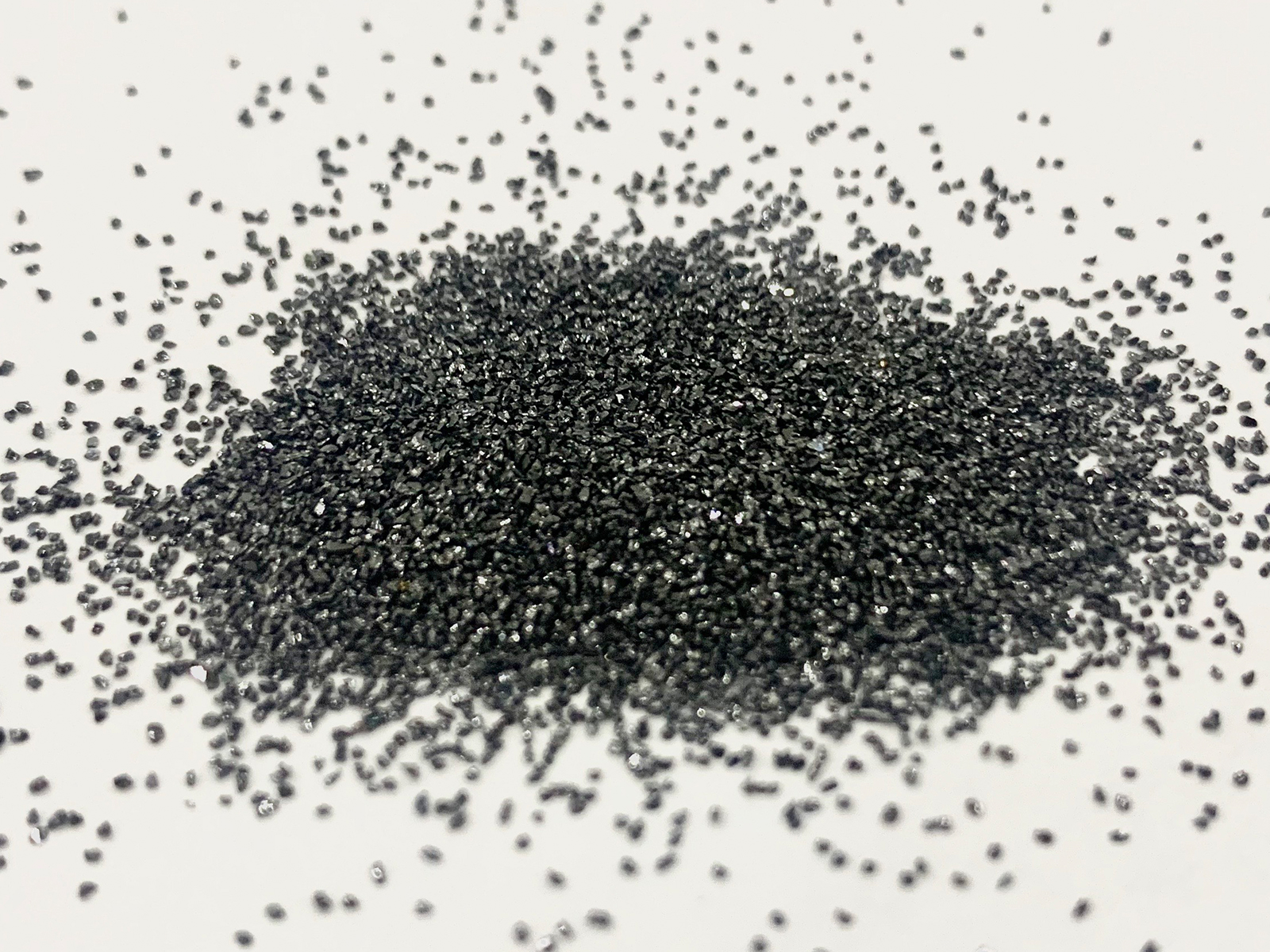 黑碳化矽