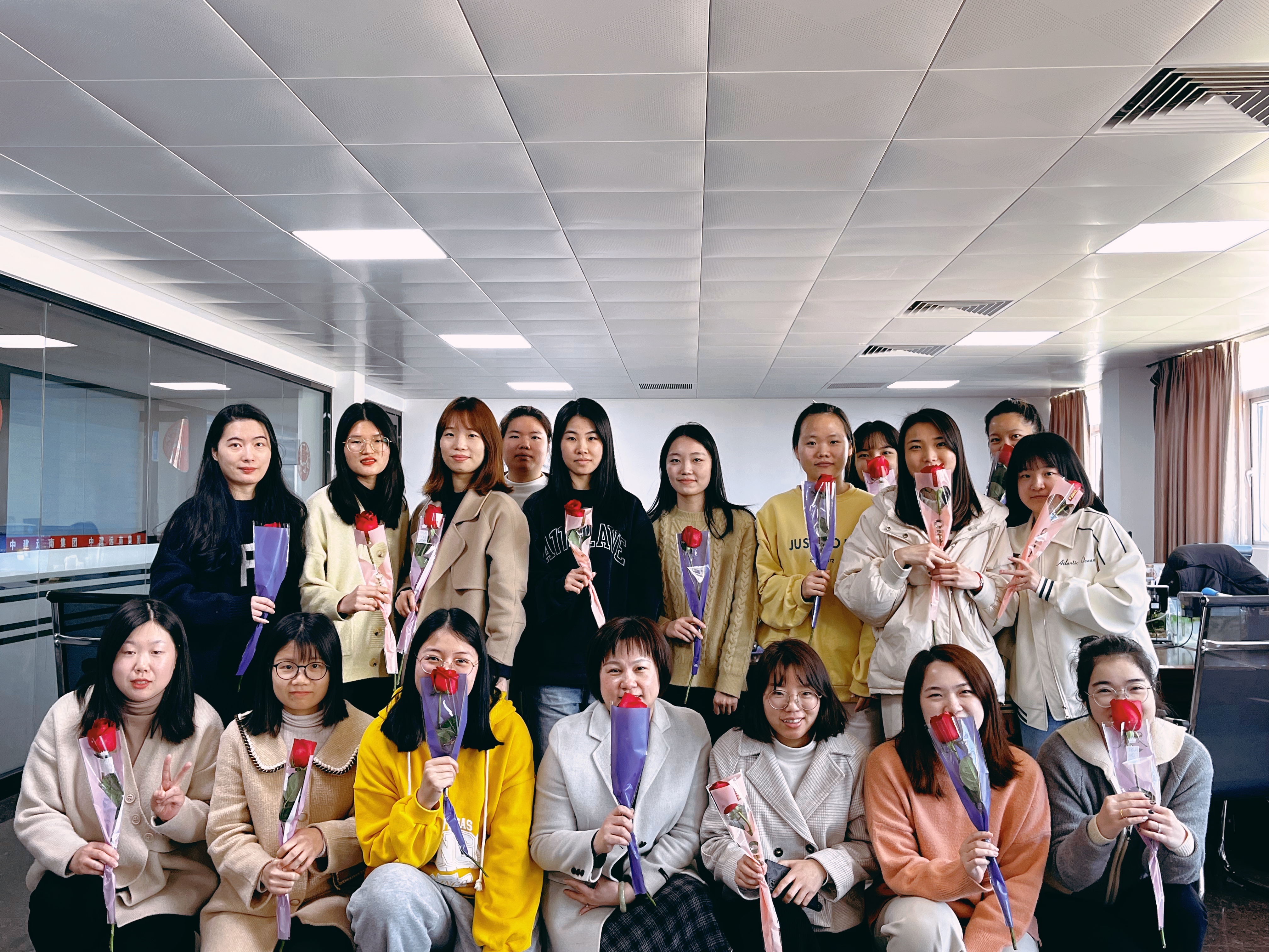 2022年中建遠南集團“3·8女神節”專題---美好如約而至