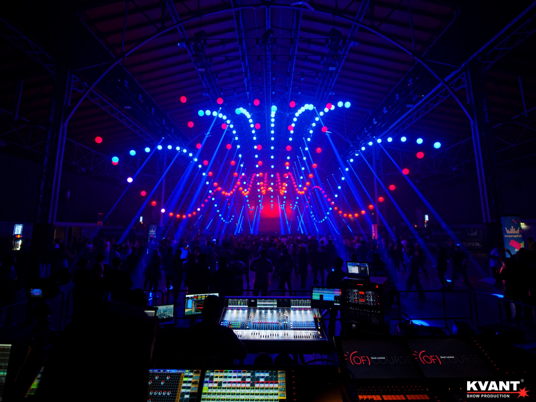 Beatpatrol 2021-激光表演&升降球秀 Beatpatrol 2021-激光表演&升降球秀
