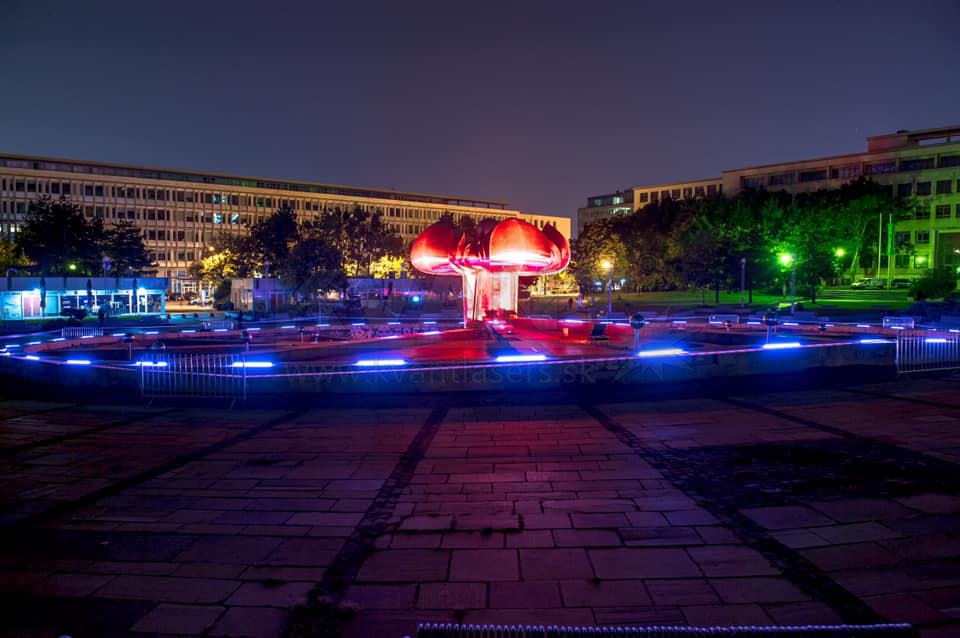 2021布拉迪斯拉發的“白色之夜"-戶外激光投影 2021布拉迪斯拉發的“白色之夜"-戶外激光投影