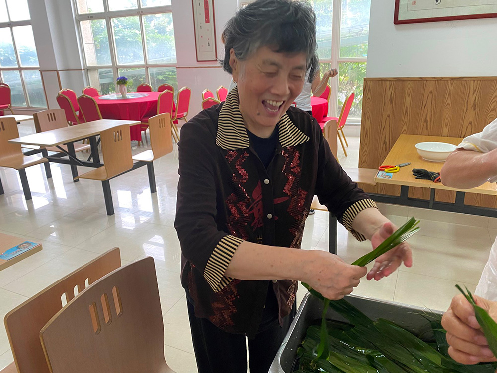 棕葉飄香 情系端午