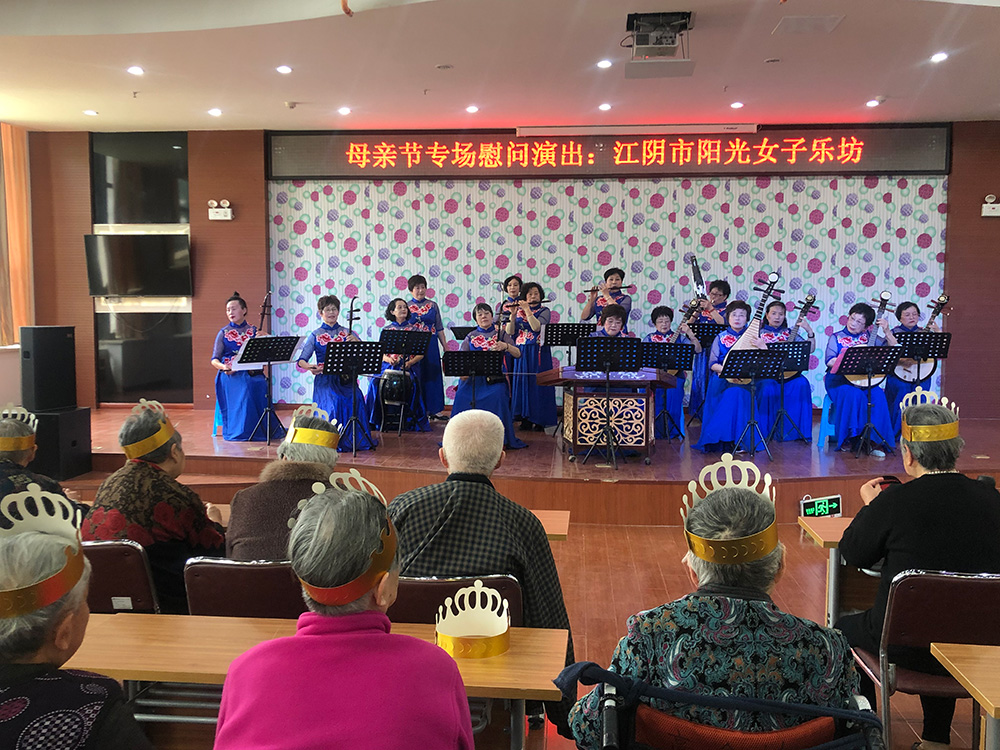 迎母親節 送溫暖 迎母親節 送溫暖