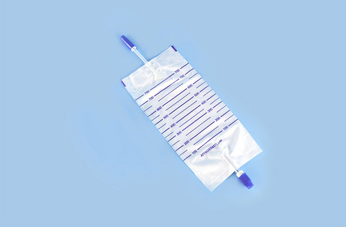 Leg urine bag (with check valve on the upper end, spiral drain valve on the lower end)