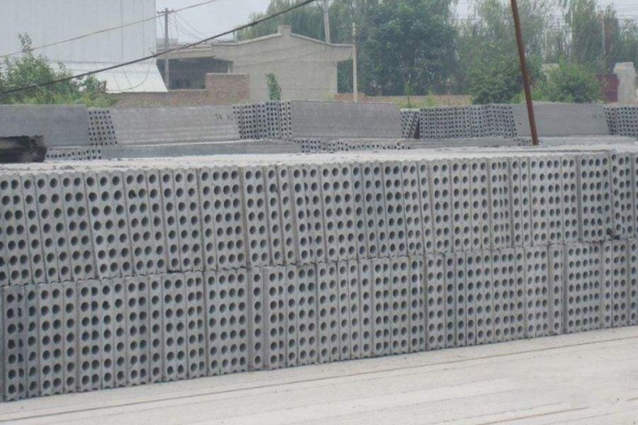 隔墻板