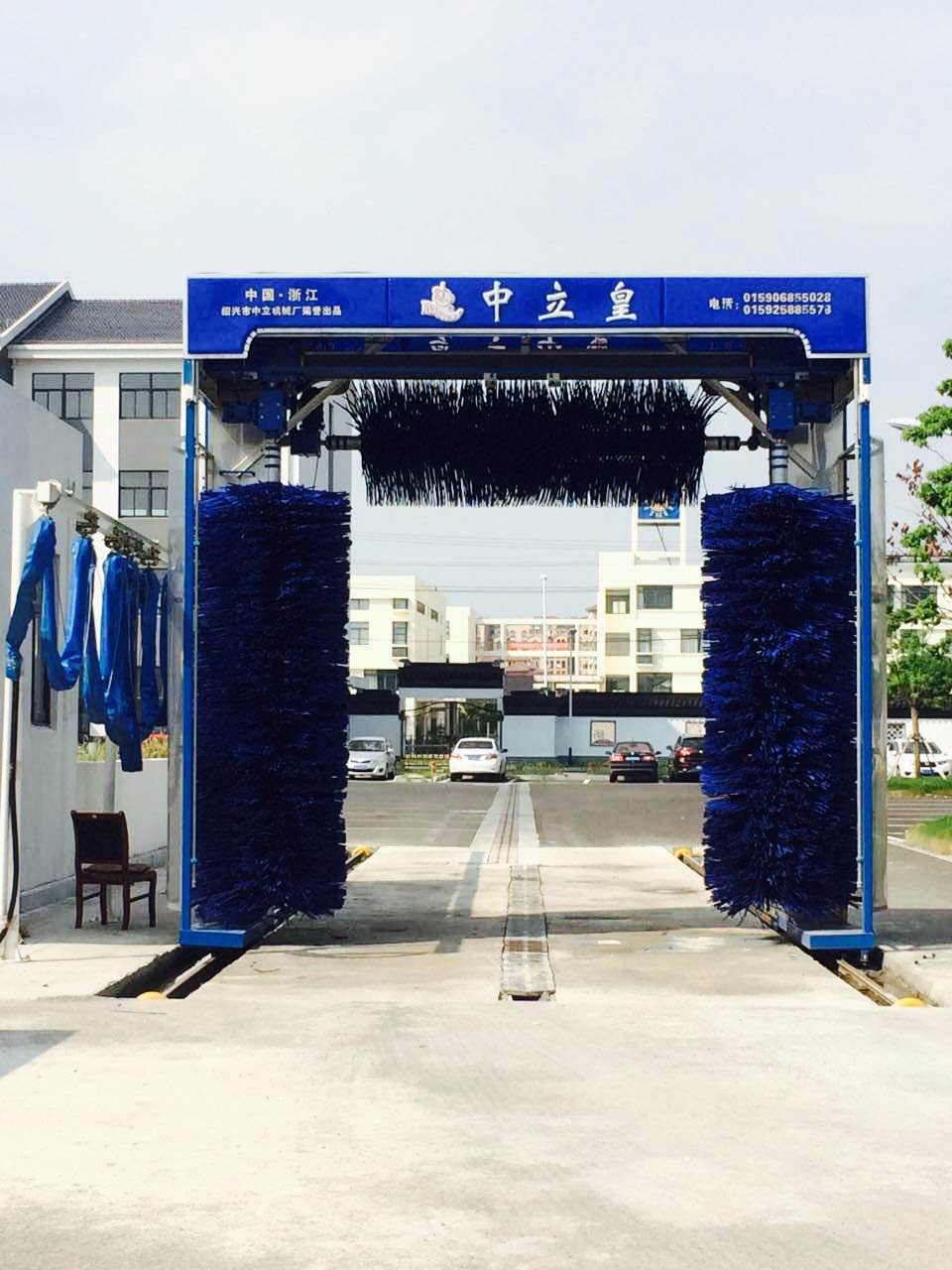 3刷龍門式大巴洗車機 3刷龍門式大巴洗車機