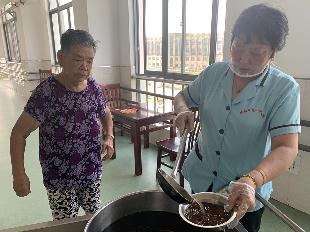 炎炎夏日 送上一絲清涼