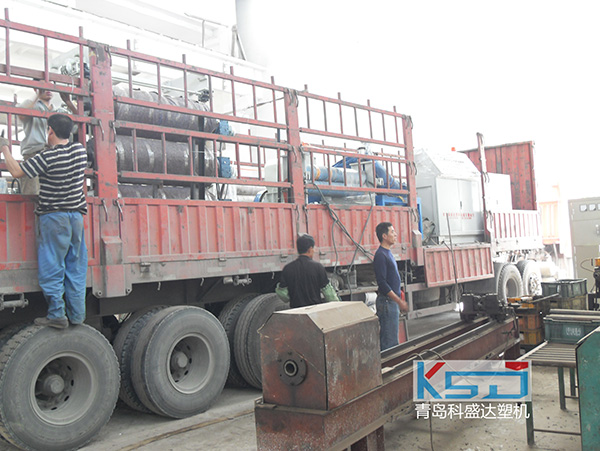 Delivery for PVC sheet machine