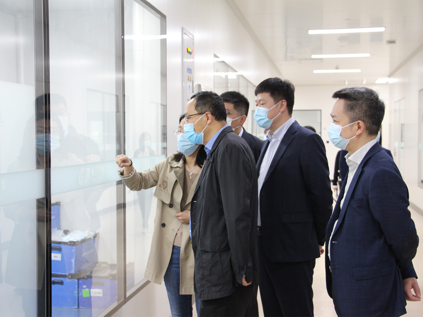 南京市工信局領導赴基蛋生物調研指導新冠病毒抗原檢測試劑生產工作