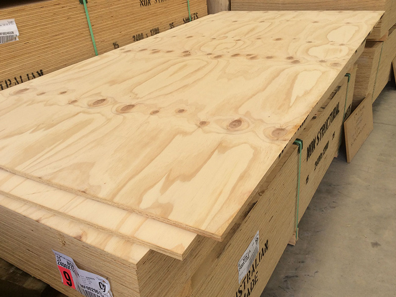 Radiata Pine Plywood Radiata Pine Plywood