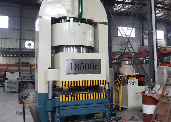 18500T液壓機 18500T液壓機