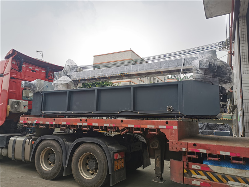 開個巖板加工廠需要投資多少錢 開個巖板加工廠需要投資多少錢