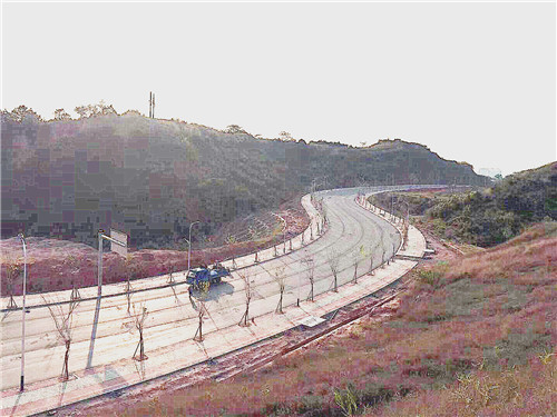  梧州東環路二期道路工程