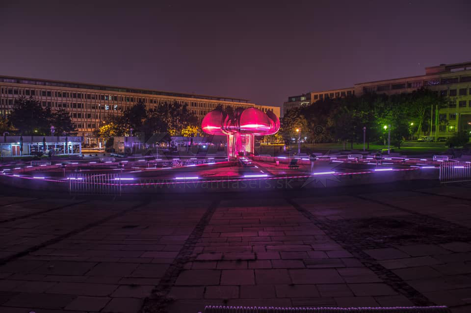 2021布拉迪斯拉發的“白色之夜"-戶外激光投影 2021布拉迪斯拉發的“白色之夜"-戶外激光投影