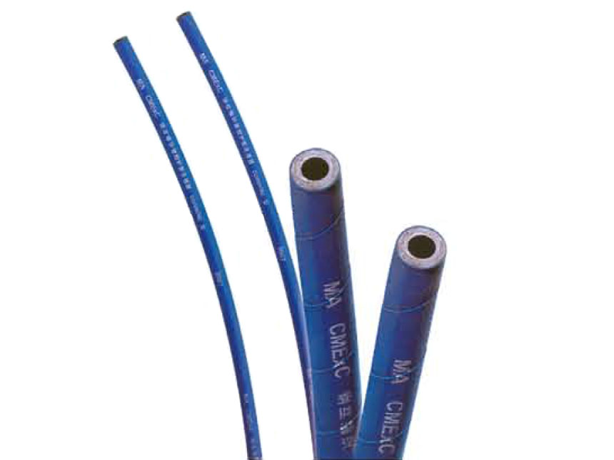 Steel wire braided rubber sheathed connector