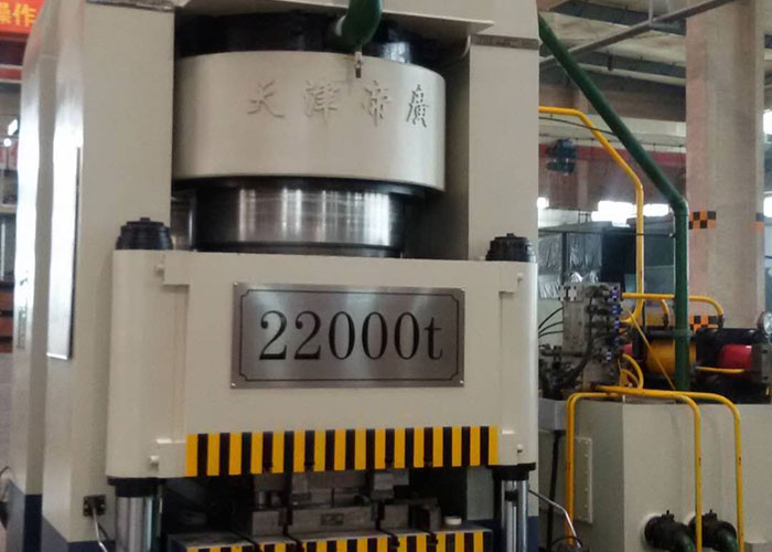 22000T液壓機 22000T液壓機