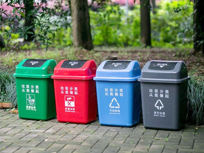戶外的塑料垃圾桶一般是什么材料？