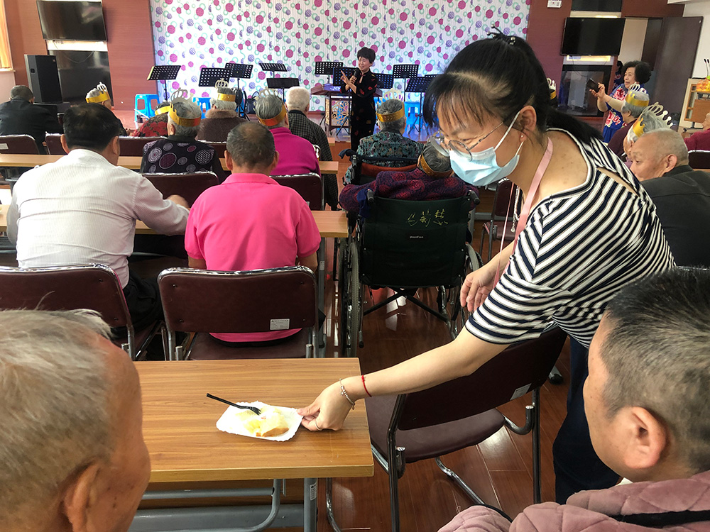 迎母親節 送溫暖 迎母親節 送溫暖