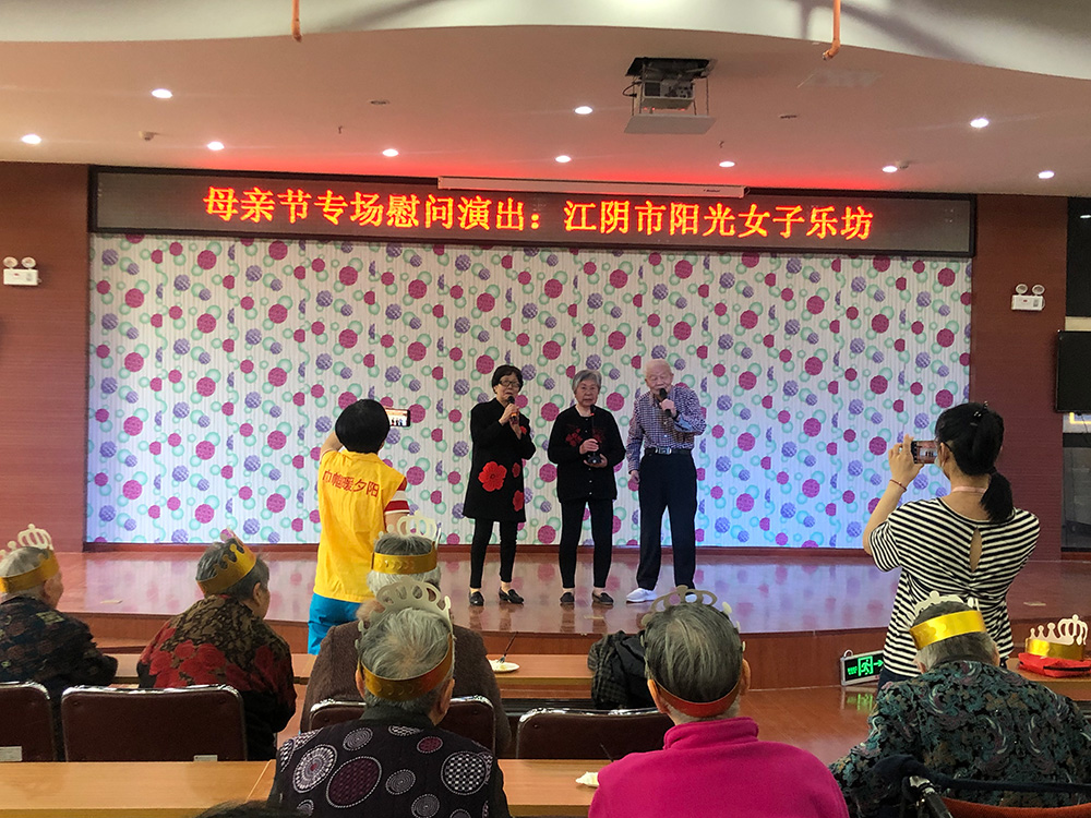 迎母親節 送溫暖 迎母親節 送溫暖