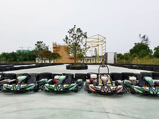 卡丁車(chē)