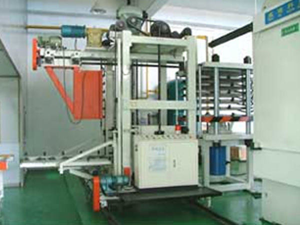 500T-6 composite multi-station loader 500T-6 composite multi-station loader