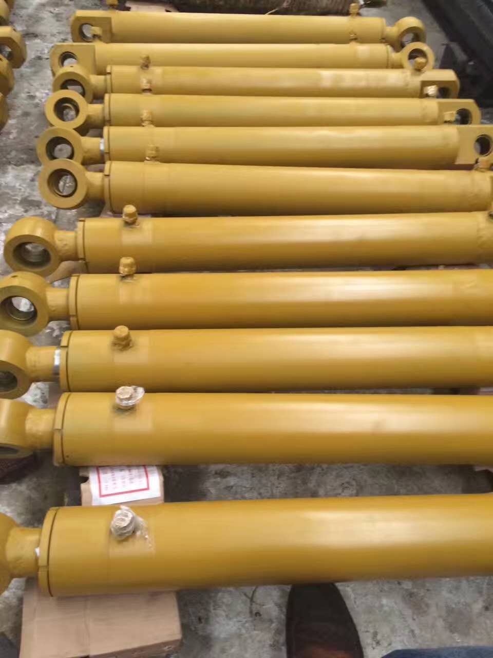 挖掘機油缸2