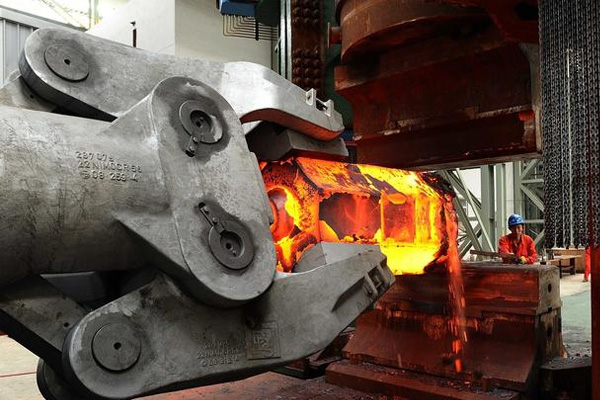 Forging classification, characteristics and equipment used