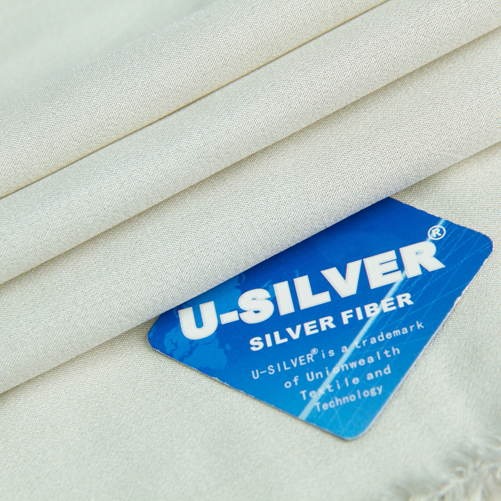  Mulberry silk silver fiber interwoven conductive electromagnetic wave shielding anti-radiation fabric