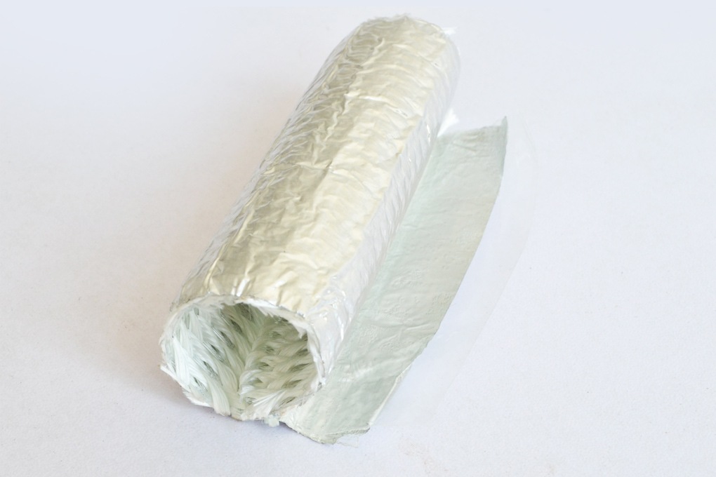  Retractable aluminum foil insulated pipe