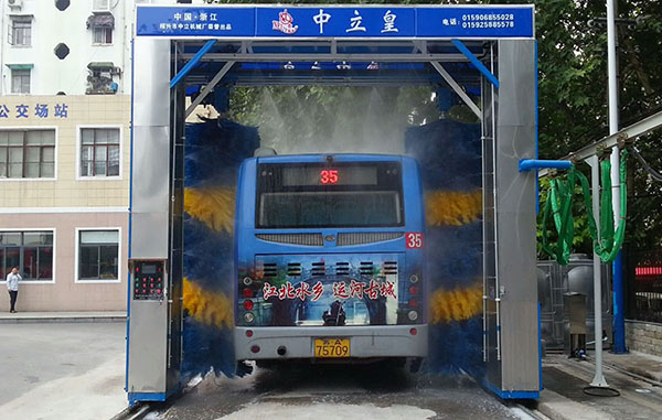 南京公交龙门大巴洗车机